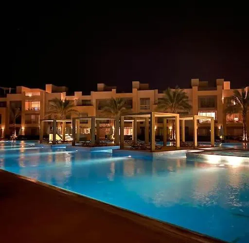 Stunning 2 Br/ Free & Pool Access @ Mangroovy, El Gouna Appartement